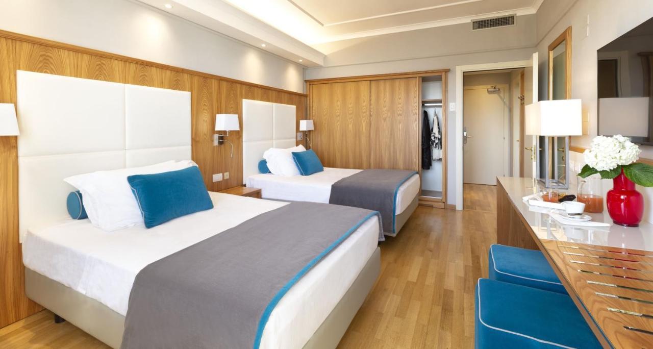 Hotel Abner'S ริชชิโอเน ภายนอก รูปภาพ