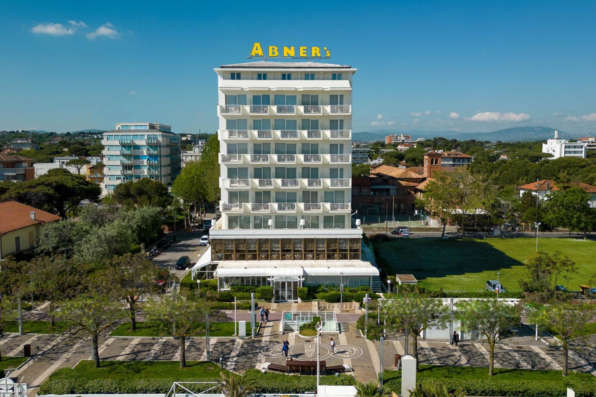 Hotel Abner'S ริชชิโอเน ภายนอก รูปภาพ