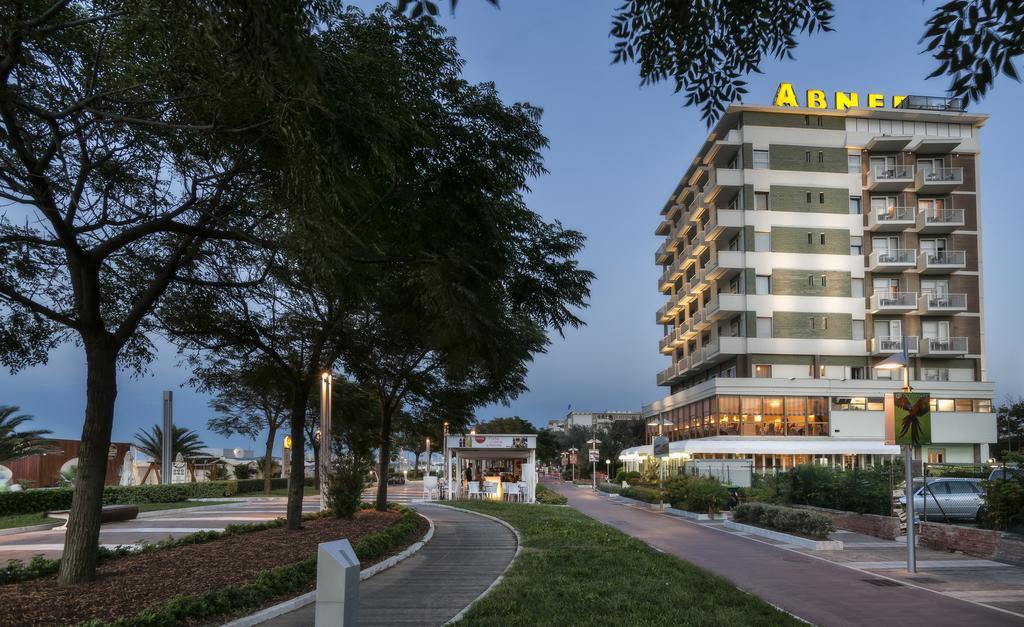 Hotel Abner'S ริชชิโอเน ภายนอก รูปภาพ